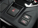 雪道や悪路でもスムーズに走ることができるX-MODEを搭載。路面の状況によってモードを選択するだけの簡単操作で、さまざまな道を安心して走ることができます。