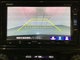 バックでの車庫入れも安心です!リアカメラが付いているバックモニター付のナビを装備しております。操作線もついており距離感も画面から確認できます。