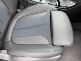 BMW Premium Selection 江戸川は、約20台の展示スペースがあり、常時新車拠店より厳選された認定中古車が続々と入庫しております。