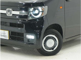 ◆純正ホイール装着車◆シンプルなデザインのホイールキャップ付きです。