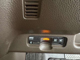 高速の出入りを楽にできるETC車載器付きです。