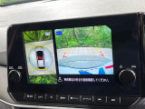 【アラウンドビューモニター】専用のカメラにより、上から見下ろしたような視点で360度クルマの周囲を確認することができます☆死角部分も確認しやすく、狭い場所での切り返しや駐車もスムーズに行えます。