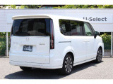 街で目を惹く力強さと洗練さが融合したデザイン。クールに魅せるリアのスタイリングがこのSTEPWGNの特徴です。