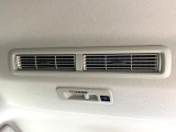 【サーキュレーター】エアコンの風を後部座席まで届けてくれ、広い車内空間でも素早く快適な温度になります♪真夏や真冬に便利な機能です。