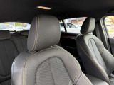 BMW専門のメカニックが、100項目にも上るポイントを徹底的にチェック。交換基準に達した部品があれば、弊社負担にて交換後、お客様へご納車致します。