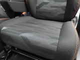 この中古車はルームクリーニングを施工をして展示しております。お客様が気持ちよくドライブして頂けるように一台一台丁寧に作業しています!是非店頭にてご確認ください。