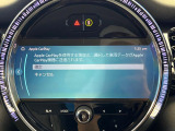 ●Apple Car Play:スマホとの有線接続で、ナビ・オーディオ再生などスマホのアプリ機能が画面でも使える便利機能です!