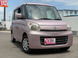 キッズスペースもございます♪お子様連れの方もごゆっくりとお車を見ていただけます☆