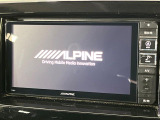 【ナビゲーション】目的地までしっかり案内してくれる使いやすいナビ。Bluetooth接続すればお持ちのスマホやMP3プレイヤーの音楽を再生可能!毎日の運転がさらに楽しくなります!!