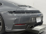 オプション:スポーツクロノパッケージ、タイヤ温度表示機能、Porsche Track Precision App を含む、