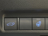 【パワーバックドア】スマートキーや運転席のボタンを押すだけでリアゲートが自動で開閉します!荷物を持っている時や、高い位置にあるバックドアを閉める際に便利な機能です♪