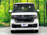 弊社では、全車『修復歴なし』のお車のみ取り扱っております。専任バイヤーによる厳選した仕入れの後、入庫後の車両チェックを行い、ネクステージが認定した高品質な中古車をご提供しております。