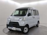 国内新車販売はメーカーの制限がかかり、状態の良い中古車も減少しております。当店のお車は出来る限り1オーナー、当社下取り車の間を挟まない安心車両です。売約優先の為、お早目の現車確認を!!