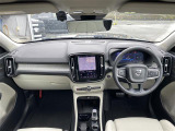 XC40 ウルトラ B3 本革シート 修復歴無し