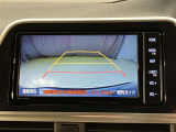 いまや必須装備「ナビゲーション」搭載!知らない場所にスイスイッとドライブ。もう、これなしではハンドルを握れませんね!でも運転中の操作は危険ですのでご注意ですね☆