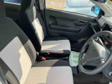安全・安心な走行のために、納車前にダイハツのクルマを知り尽くしたエキスパートが基本性能に関わる機能や状態を徹底的に点検。消耗部品の交換など法定12ヶ月点検相当の点検・整備を実施しております