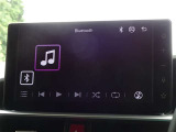 ブルートゥースを搭載しています、スマホと連動させると音楽等を楽しむことができます。