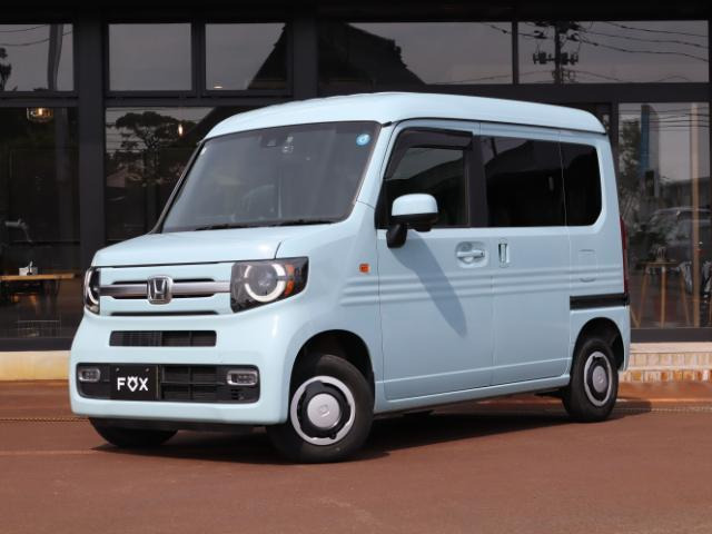 N-VAN +スタイル ファン ターボ  4WD 
