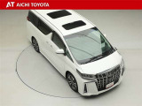両側パワースライドドア付きだから、狭い駐車スペースなどでの乗り降りラクラク♪小さなお子さまのいるご家庭には嬉しい装備です。