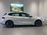 BMWでは重量配分にもこだわりがあり、FRモデルでは50:50とFFモデルでも60:40と前後の重量バランスにこだわり、軽快なハンドリングを実現しております。