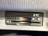 【ETC】高速道路の料金所をストレスなく通過!話題のスポットやサービスエリアに多い「スマートIC」利用時は必須のアイテムです。当店でセットアップを実施、ご納車当日からすぐにご利用いただけます!