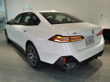 数ある認定中古車の中から群馬BMWプレミアムセレクション前橋をご覧いただきまして誠にありがとうございます。ベテランスタッフがお客様のご質問に丁寧にご回答させていただきますので宜しくお願いします。