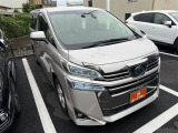 低価格で良質なお車を全社総台数2,000台以上の在庫からお選びいただけます。営業時間 10:00〜19:00