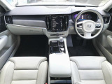 S90 リチャージ PHEV T8 AWD アルティメット 4WD 
