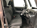 【運転席・助手席】です!実際お座りいただくのが分かりやすいと思いますので、ぜひお気軽にご来店ください♪状態もいいですよ☆