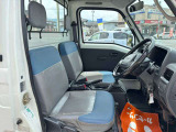 安心してお車のご検討が出来るように、ハンドル、シフトレバー、ドアノブ、インパネ等を除菌・抗菌処理を行っております。