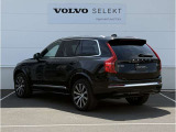 ◆バック/万が一を考え、安全性を重視する方に選ばれているVOLVO車。ドアを開閉するとその重み・厚みに驚くはず