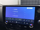 ブルートゥースに接続することにより、スマホに入ったお気に入りの音楽を車内で楽しむことができます♪あると本当に便利な機能になっています!