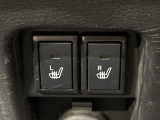 【シートヒーター】寒い日に重宝するシートヒーター!エアコンより早く温まってくれるので寒がりの人も安心ですね♪エアコンの温風は乾燥するから苦手、という方にもをおすすめです。