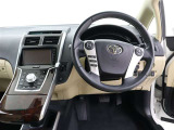 見通しのよいすっきりとした視界で、誰でも運転しやすいです。運転のしやすさは疲れにくさにも繋がりますよ♪