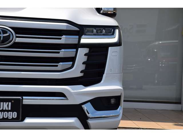 トヨタ ランドクルーザー300 3.5 ZX 4WD の中古車詳細 (11,000km