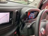 運転席まわりがすっきりしたコラムシフトです!