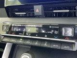 左右独立温度コントロールフルオートエアコンです。運転席、助手席それぞれで独立して温度設定ができます。冷え性の方が乗っても安心ですね♪