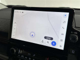 純正ナビを装備。タッチパネル式で使いやすく、お出かけもラクラクです。