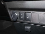 運転席と助手席にもシートヒーターが付いています。