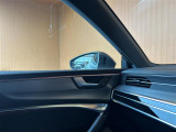 ◆LIBERALAは、輸入車選びの新たなスタイルを提案するインポート・セレクト・ブランドです。オーナー様となる方がクルマから直接感じる感性を第一にした、最良の一台との出会いをコーディネートいたします。