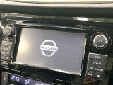 【メーカー純正ナビ】インテリアに溶け込むスタイリッシュな「専用設計」メーカーナビを装備♪視認性や操作性など基本性能にも優れ、より上質なカーライフをお楽しみいただけます。