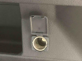 WEB掲載時にはお車に付いている装備と、様々な写真をたくさん載せるように心がけております。1台1台特徴をとらえたキャッチコメントを掲載しています。