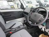 視界が良く運転性の良いフロントシート