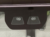 【スマートアシスト】走行中に前方の車両等を認識し、衝突しそうな時は警報とブレーキで衝突回避と被害軽減をアシスト。より安全にドライブをお楽しみいただけます。