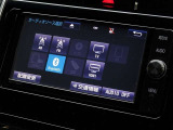 CD・DVD(再生機能)・ブルートゥース等を使用することができます。