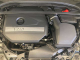BMWのエンジンは世界的にも認められている高性能エンジンです。レスポンスがよく高回転型の心地よい吹きあがりなど駆け抜ける歓びのキーになる部分でございます。