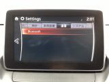 Bluetoothに接続することで、スマートフォンに入っている音楽アプリを車内で楽しめたり、通話が出来ます♪