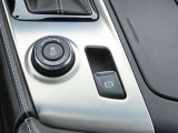 BUBU柏店はGM(ゼネラルモータース)の工場を併設いたしております。車検や一般的な整備をはじめとして、メーカー保証やリコールにも対応しております。より高い安心をお届けいたします。