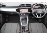 Q3 35 TFSI アドバンスド 
