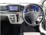 見通しのよいすっきりとした視界で、誰でも運転しやすいです。運転のしやすさは疲れにくさにも繋がりますよ♪